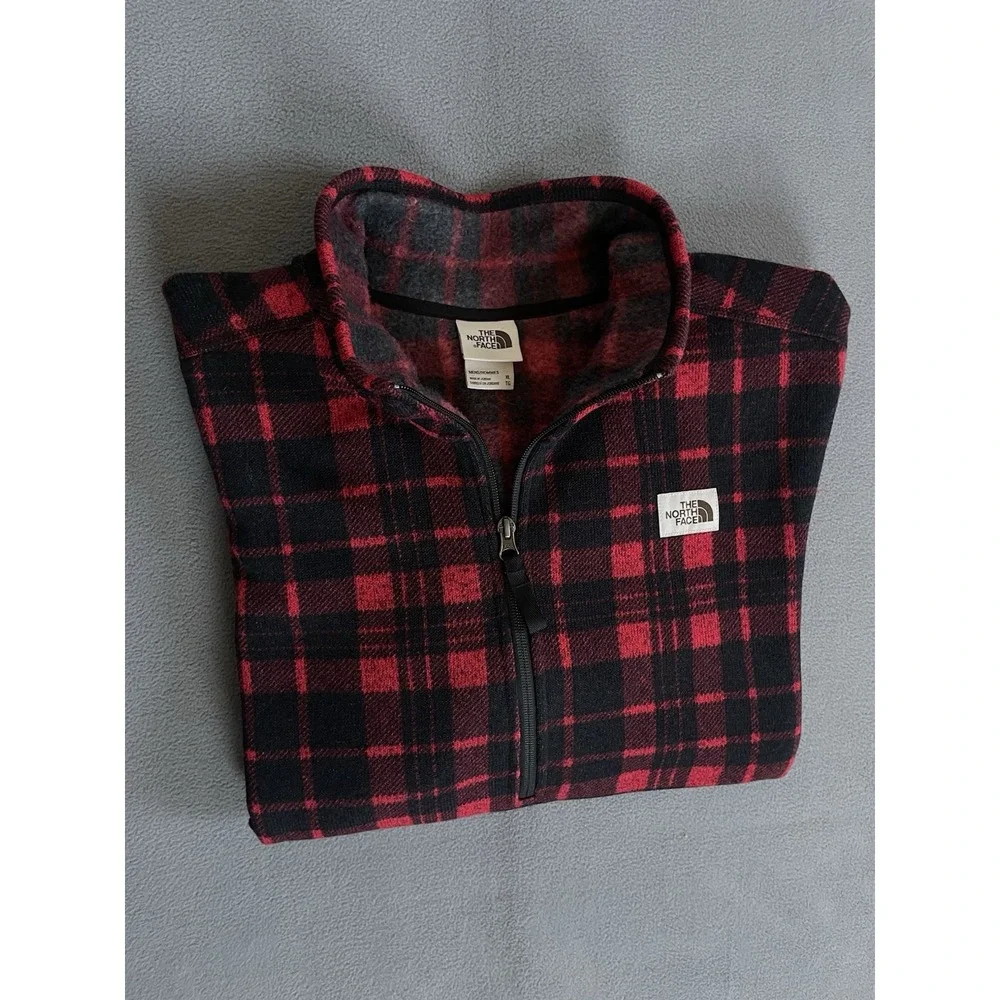 The North Face Men's XL Red Black Buffalo Plaid Fleece Quarter Zip Pullover